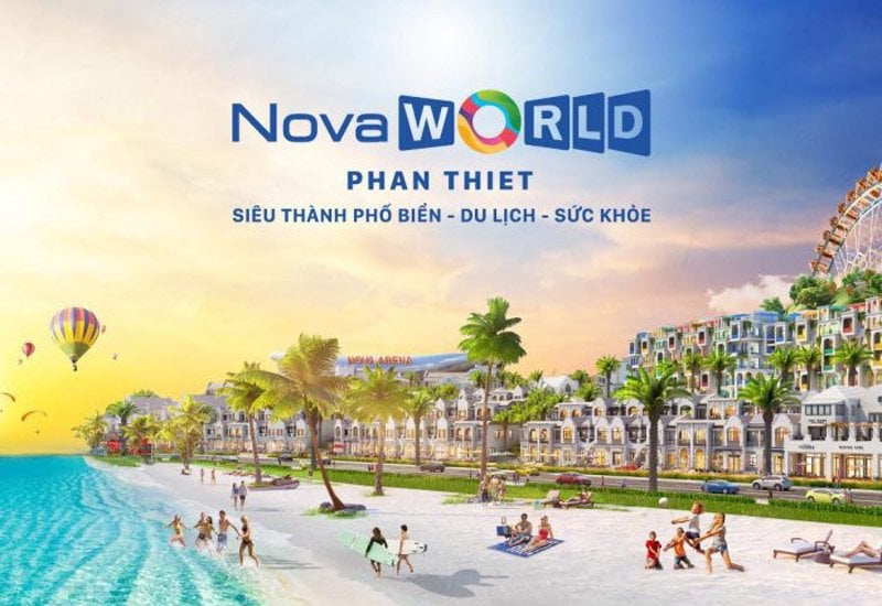 NOVAWORLD PHAN THIET VILLA는 연말을 맞이하여 인테리어를 완성하고 있습니다.