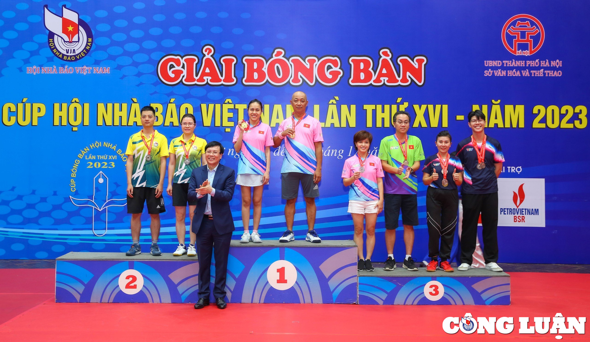 suc hut dac biet cua giai bong ban cup hoi nha bao viet nam hinh 11