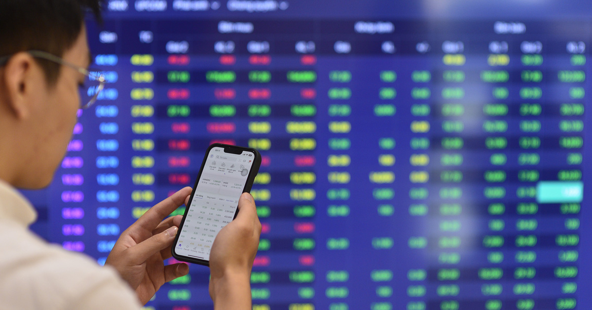 Comparing stock market share: VPS and VNDirect lose, surprise at Ms. Nguyen Thanh Phuong's company