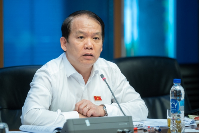Cần thống nhất nguyên tắc có cho người được lấy phiếu tín nhiệm, bỏ phiếu tín nhiệm quyền xin từ chức không? - Ảnh 4.
