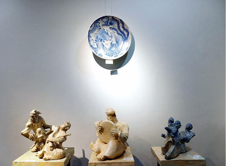 45 artistes se sont produits lors de la Fête du Printemps à Hanoi, photo 2