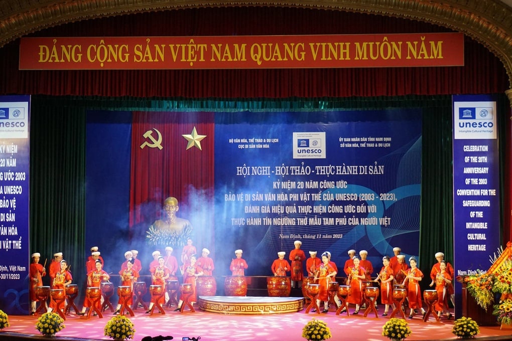 Kỷ niệm 20 năm Công ước Bảo vệ di sản văn hóa phi vật thể của UNESCO - 1