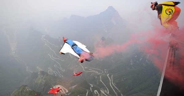 Un terrible accident en vol en wingsuit