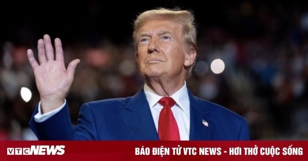 Г-н Трамп во второй раз был удостоен звания «Человек года»