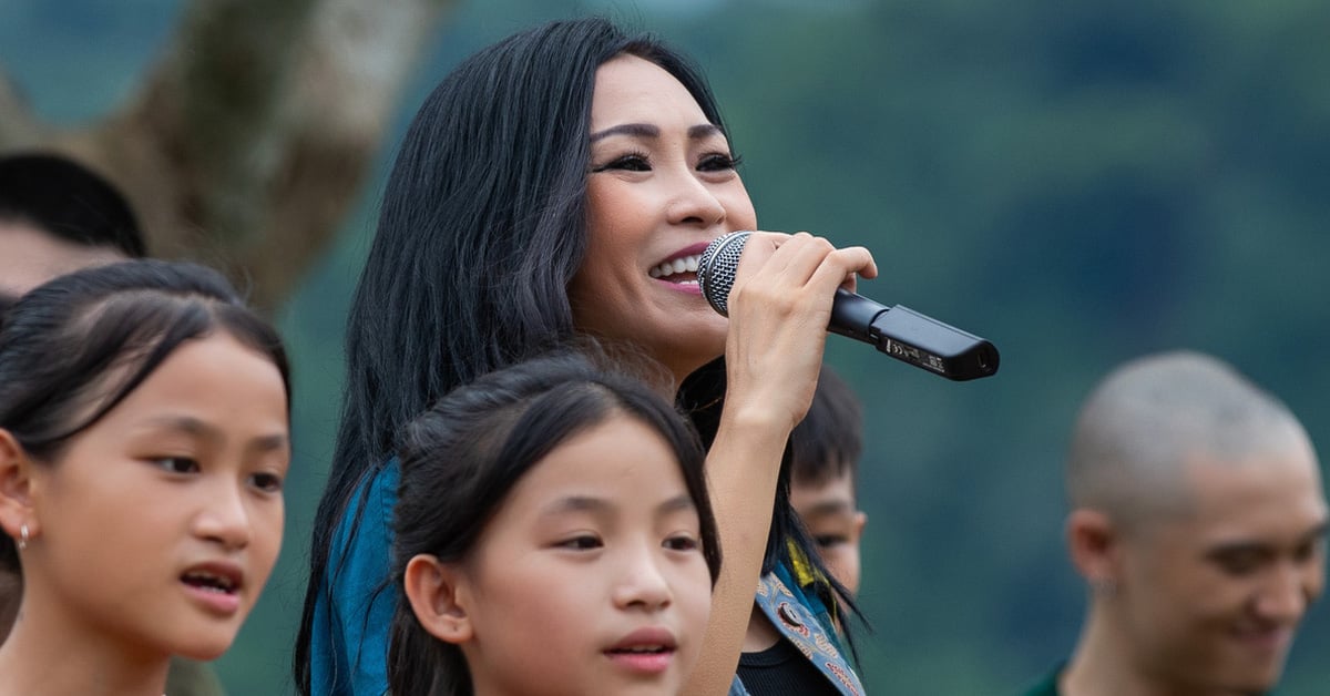 Phuong Thanh singt Rock in den Bergen und Wäldern