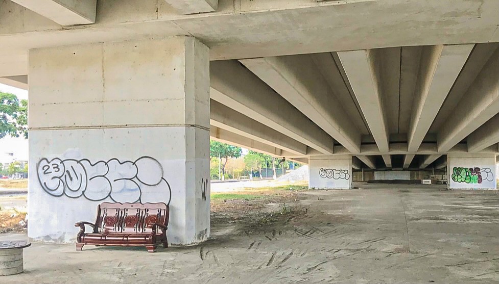 Viele Straßen in Da Nang sind schmutzig Foto 16