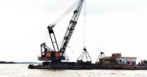 Nam Dinh annule les résultats des enchères pour les droits d'exploitation de sable sur la rivière Rouge