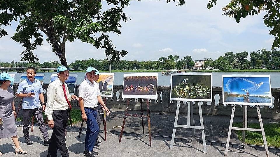 Trưng bày ảnh quảng bá du lịch Bình Định - Thừa Thiên Huế