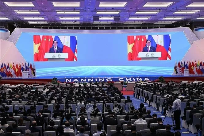 El viceprimer ministro Ho Duc Phoc asiste a la Expo China-ASEAN y a la Cumbre de Comercio e Inversión China-ASEAN | Información extranjera - Departamento Central de Propaganda