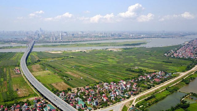 Cesión de 10.137 m2 de terreno al distrito de Dong Anh para construir el jardín de infancia de la aldea de Nhue