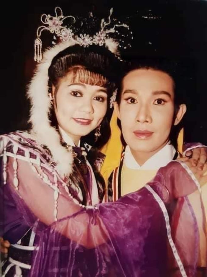 Ngoc Huyen and Vu Linh were once one of the golden couples of the cai luong stage.