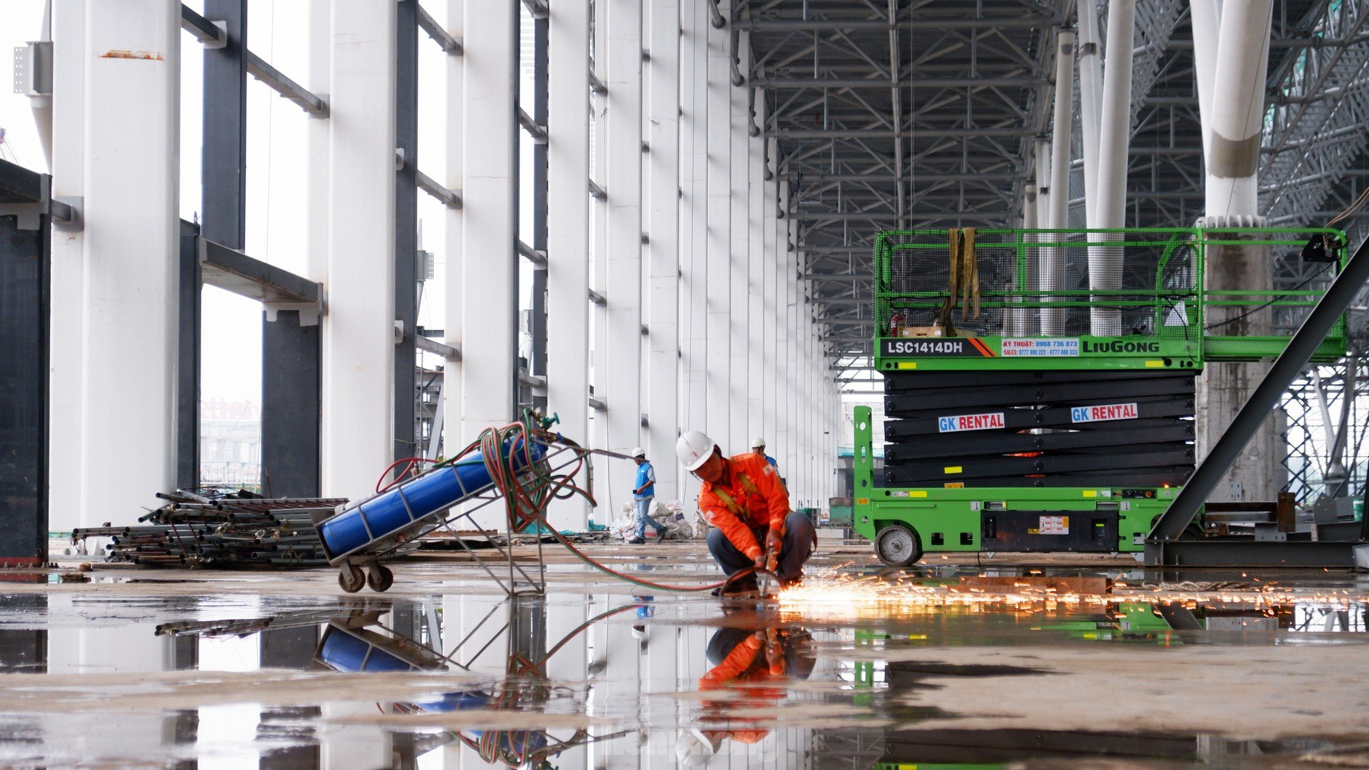 Dernières images du terminal de l'aéroport de Tan Son Nhat, d'une valeur de près de 11 000 milliards de VND, photo 4