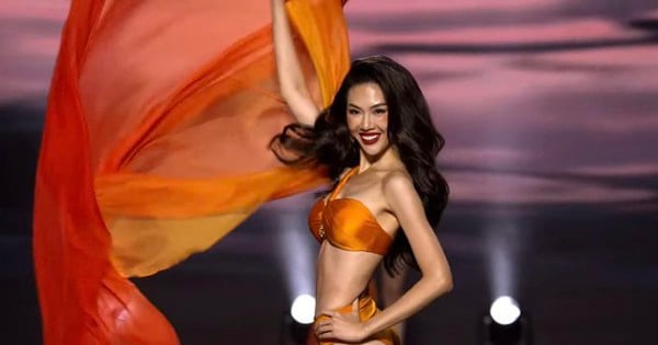 Clip Top 18 hot bikini performance at Miss Universe Vietnam 2023 final