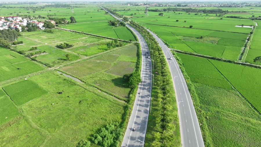 El eje de desarrollo sur pasa por el distrito de Thanh Oai. Foto: Anh Ngoc