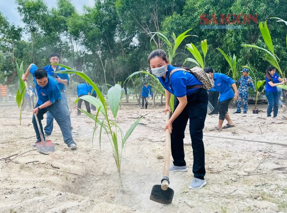 Jóvenes de Ciudad Ho Chi Minh en la jornada 