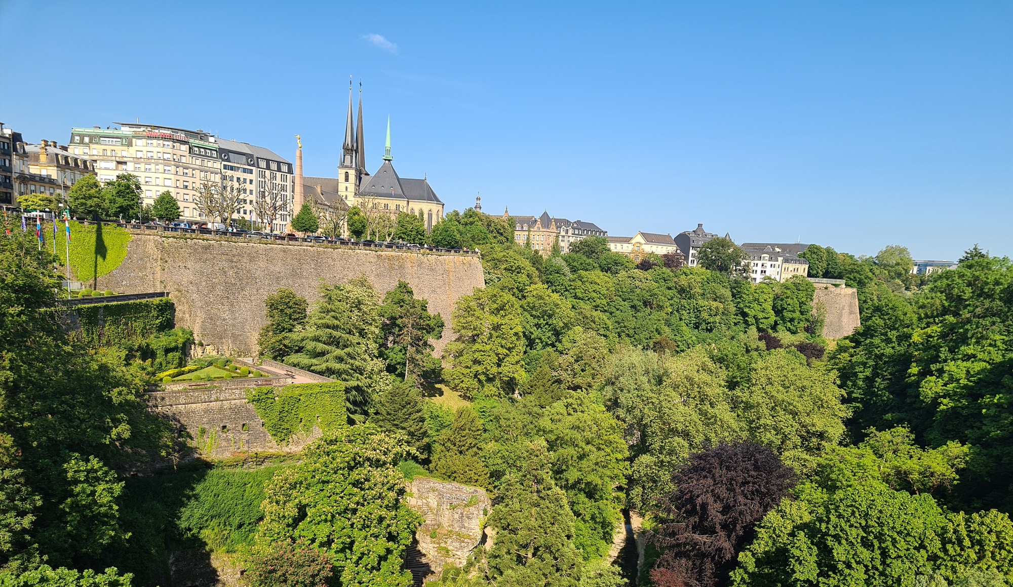 Cuộc sống như mơ ở Luxembourg - Ảnh 5.