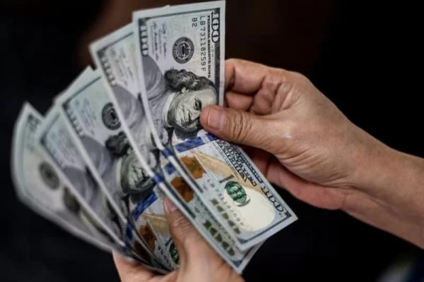 El dólar apunta a 110, el euro se muestra "pesimista"