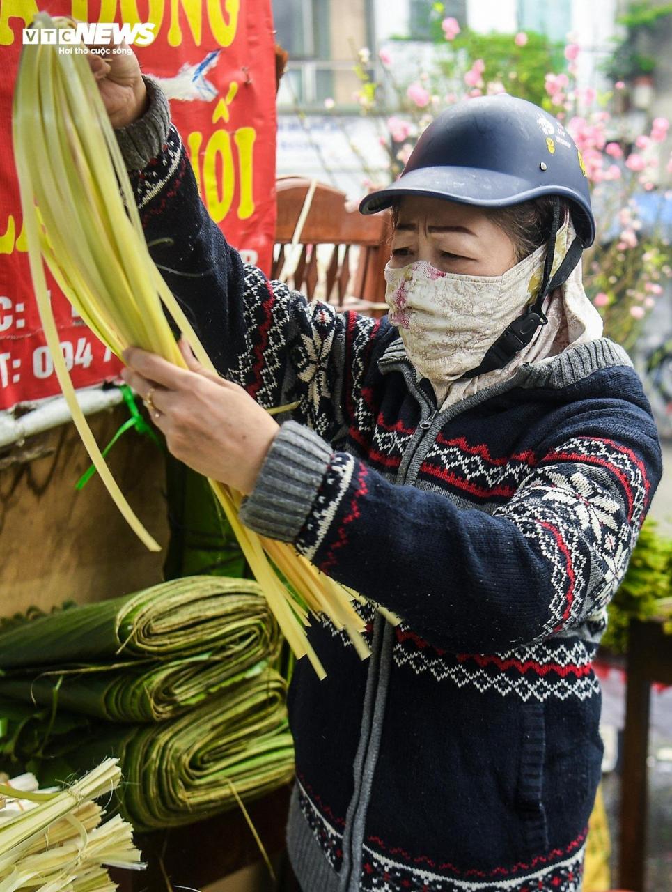 ตลาดใบดงที่เก่าแก่ที่สุดในฮานอยจะคึกคักตั้งแต่วันก่อนถึงเทศกาลเต็ต-ตุลาคม