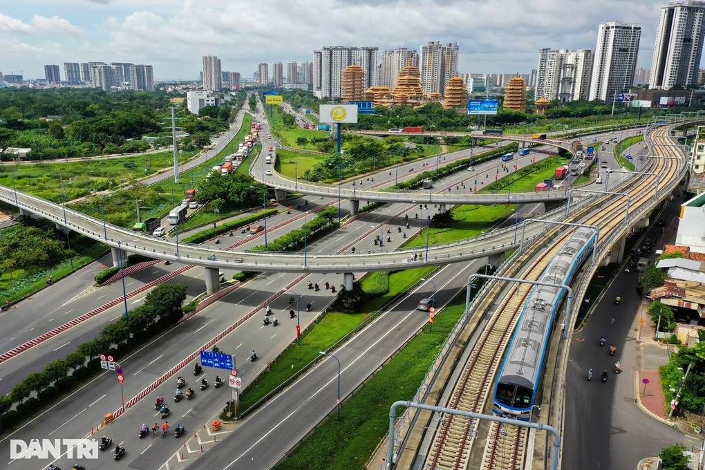 Giá cho thuê căn hộ chạy theo tuyến metro số 1 TPHCM - 1