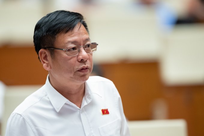นายเหงียน เจื่อง ซาง รองเลขาธิการรัฐสภา รองประธานคณะกรรมาธิการกฎหมาย ภาพ: สื่อรัฐสภา