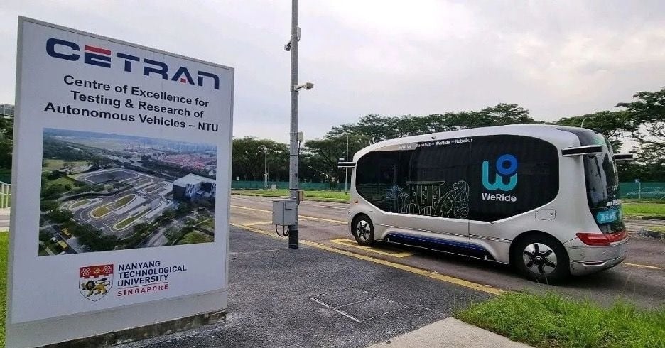 Una empresa china prueba coches autónomos en Singapur y alimenta sueños globales