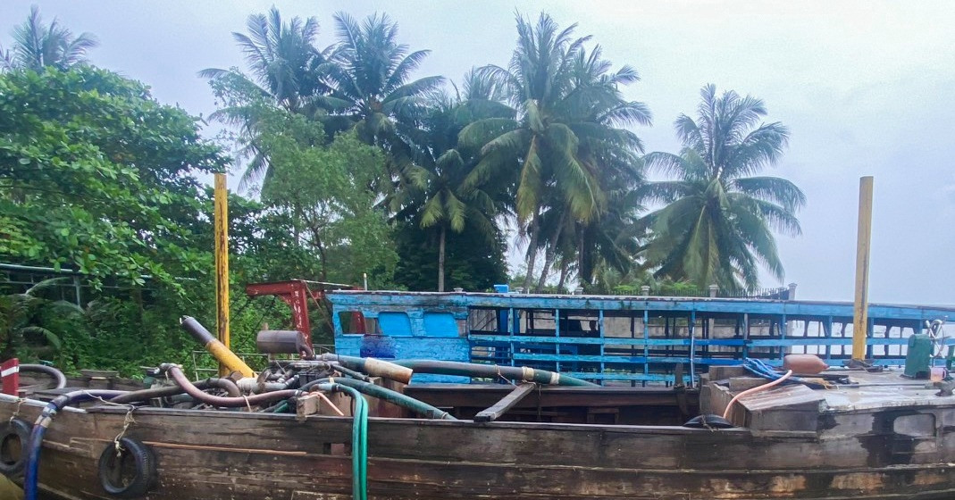 Bắt 2 nghi phạm trong vụ đại úy công an đứt lìa hai chân khi bắt cát tặc