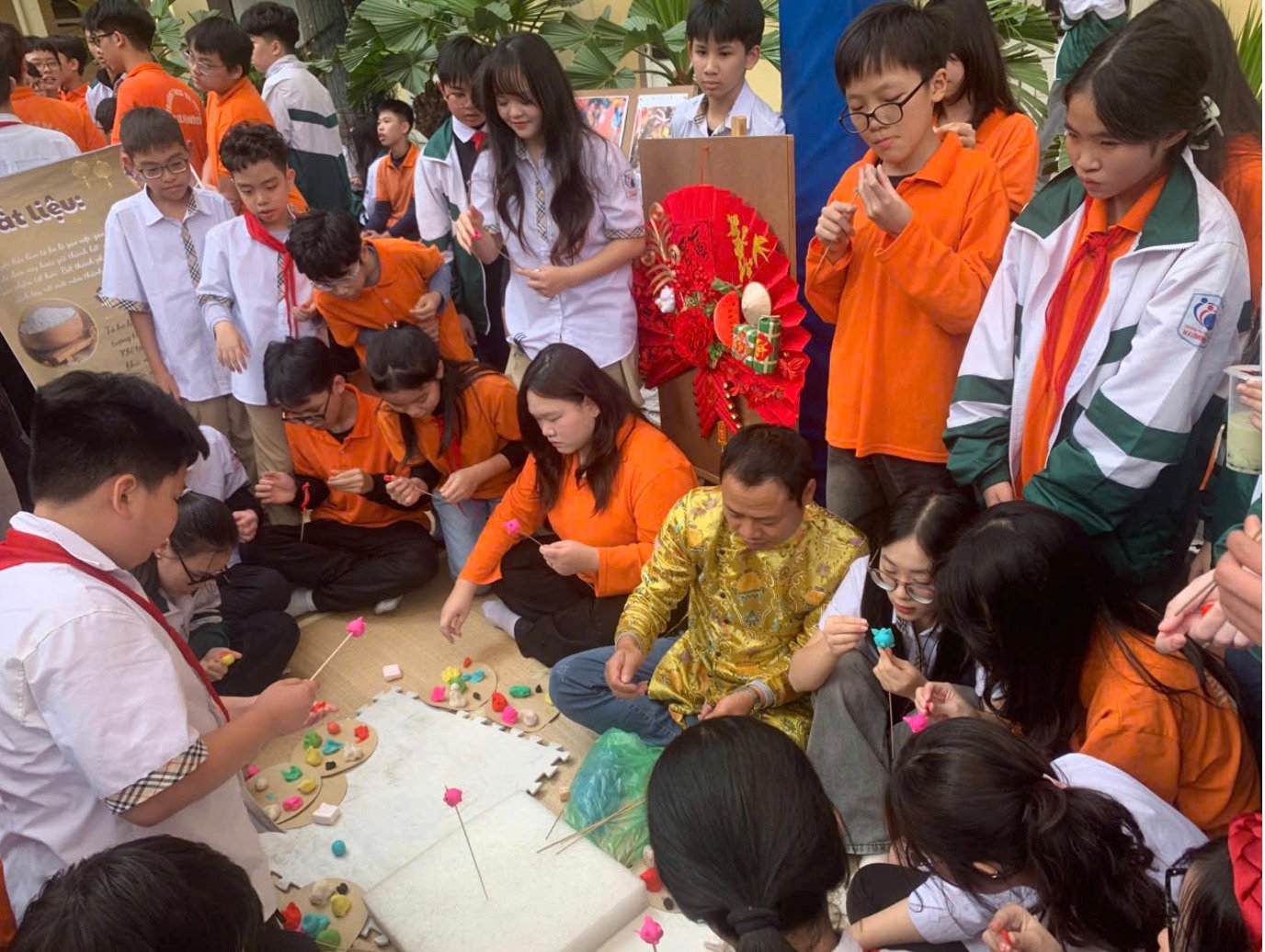 Spreading traditional culture to every student in Hanoi, picture 5