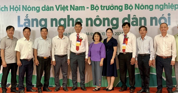 8 billionaire farmers from Binh Duong land book plane tickets to ancient Hanoi Outstanding Vietnamese farmers