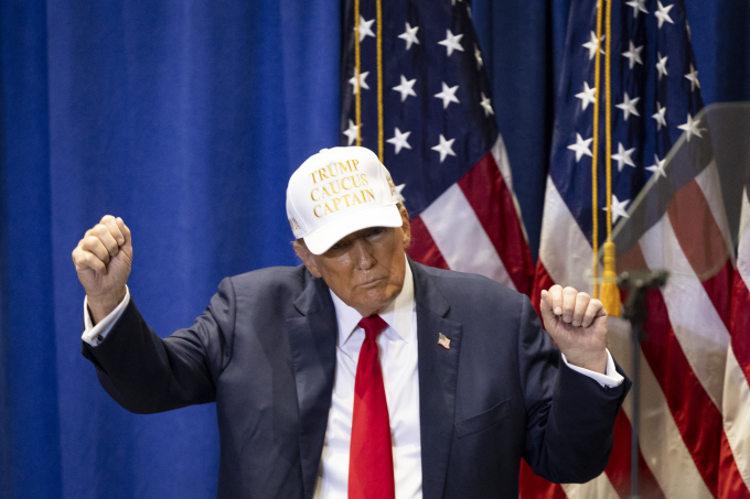 El expresidente Donald Trump en un evento de campaña en Indianola, Iowa, el 14 de enero. Foto: AFP