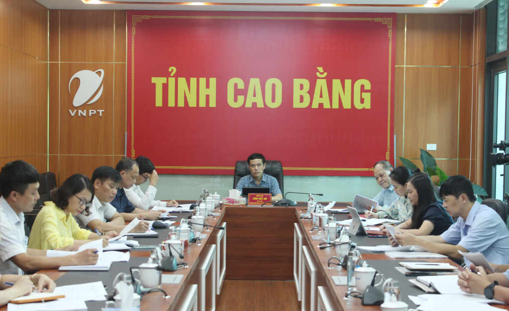 Délégués présents au pont de Cao Bang