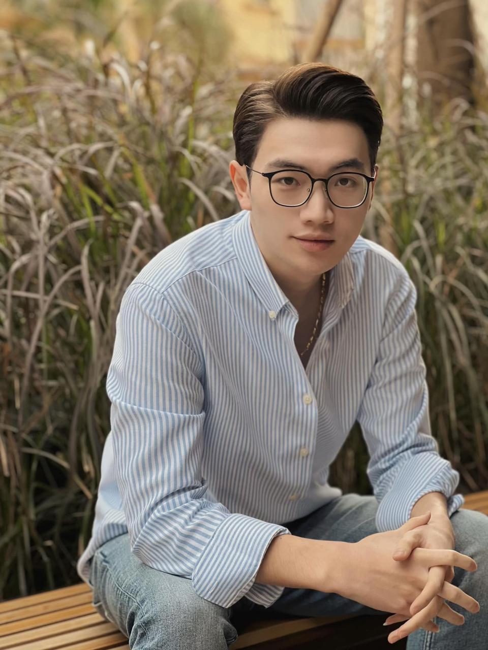 MC thời tiết hotboy sở hữu bảng thành tích 'khủng' là ai?