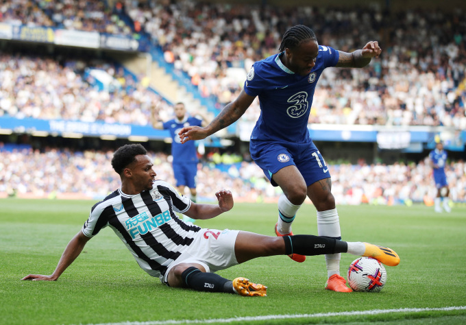 El Chelsea (camiseta azul) empató con el Newcastle en la jornada 38 de la Premier League el 28 de mayo de 2023 en Stamford Bridge, Londres. Foto: Reuters