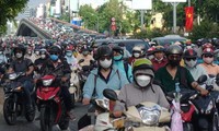 Ho Chi Minh City talks about traffic congestion on major roads
