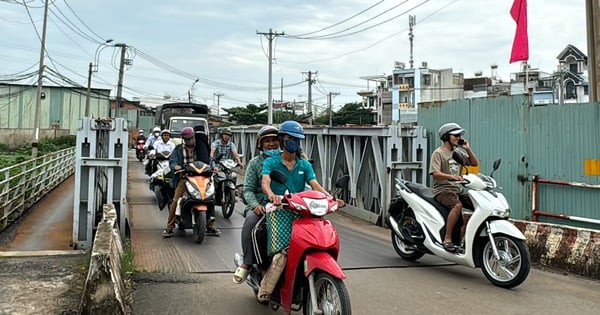 Kiểm tra cầu yếu, đảm bảo an toàn trong mùa mưa bão