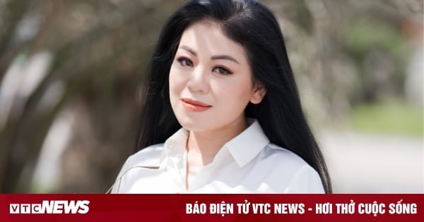 Anh Thơ, Hồ Quỳnh Hương và dàn sao quy tụ trong đêm nhạc 'Những ngôi sao Hà Nội'