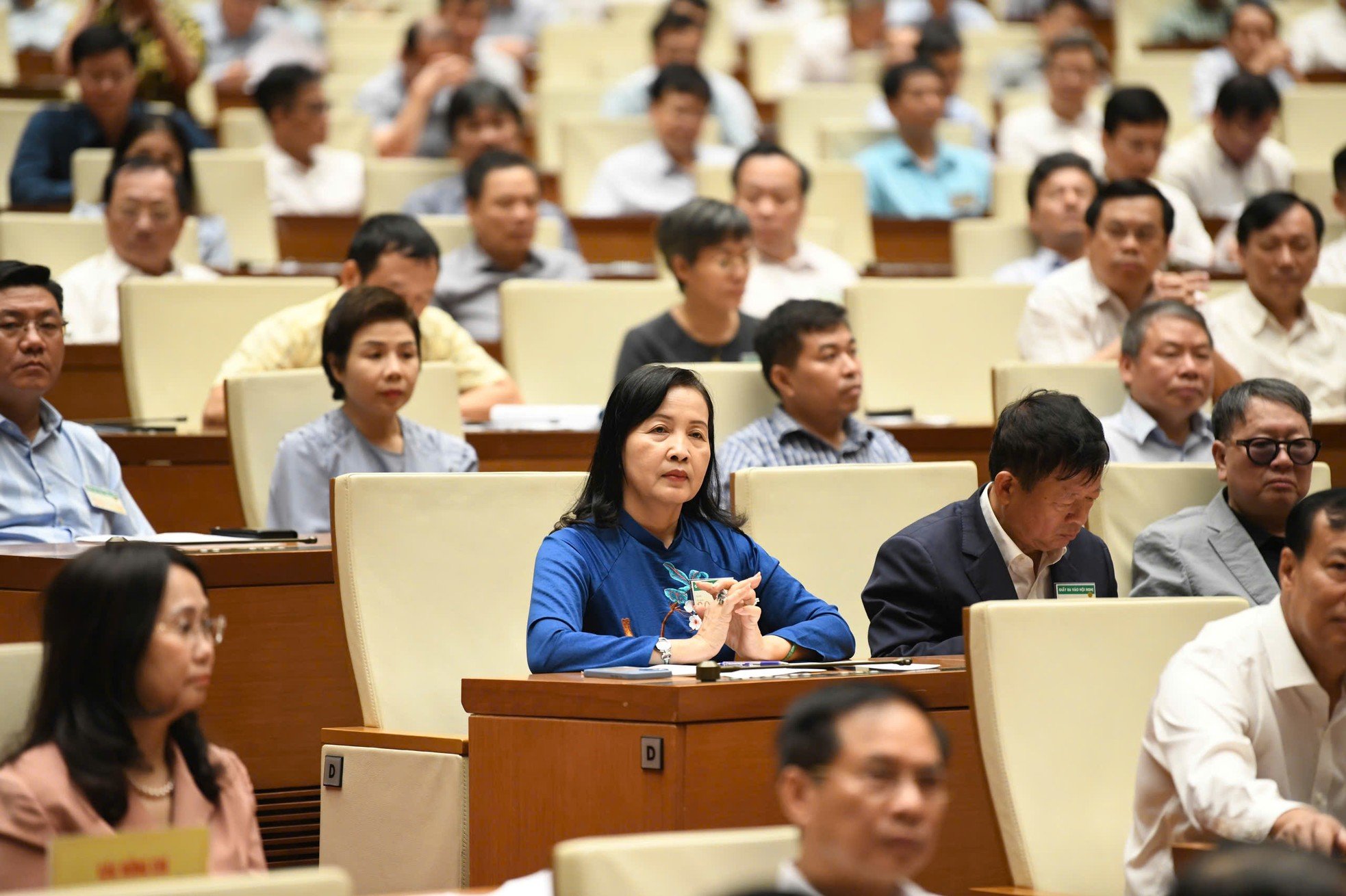 Party and State leaders attend conference to disseminate Resolution of Central Conference 10 photo 6