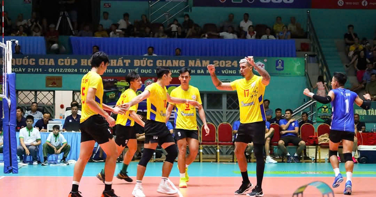 Unpredictable race for national volleyball championship and relegation