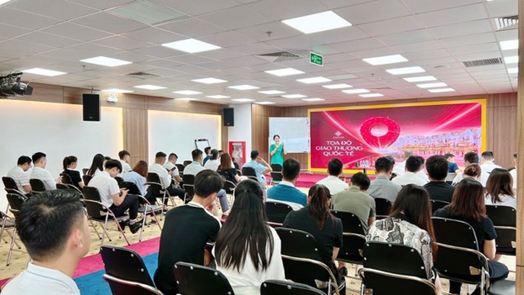 CEO Queen Land: Ít có nghề nào tạo thu nhập đột phá như tư vấn bất động sản - 4
