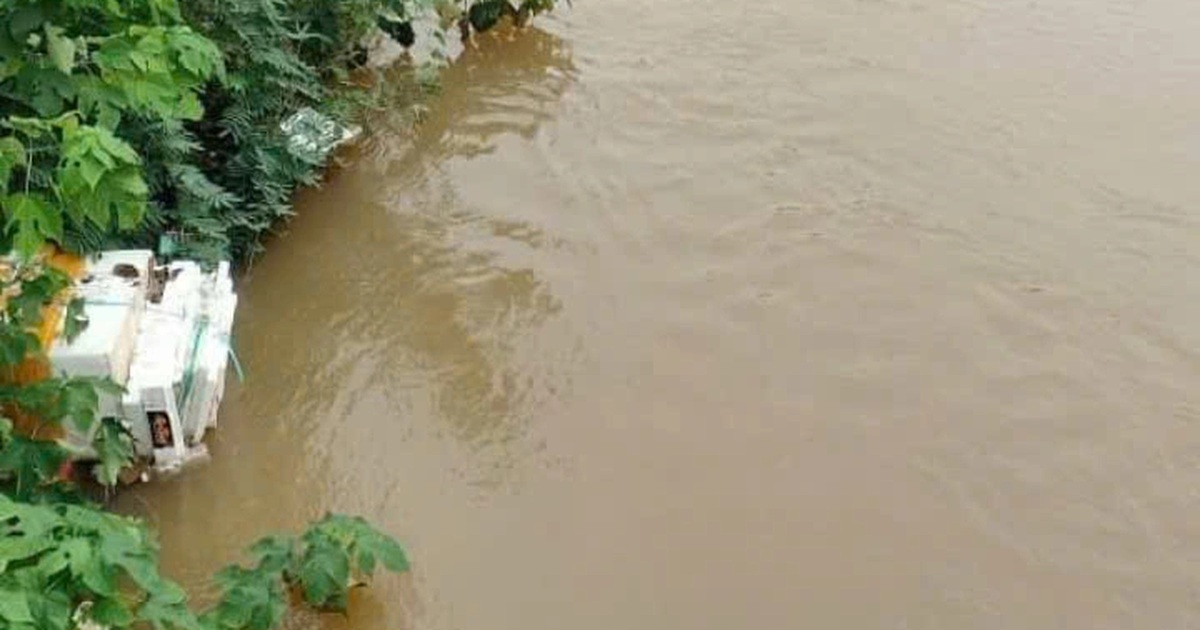 Un nouveau-né abandonné dans une boîte en polystyrène et laissé flotter sur une rivière : qu'a dit la mère ?