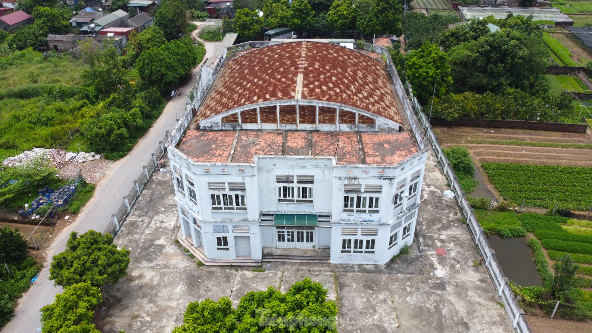 Hanoi: El mercado de mil millones de dólares se completó pero... 'cubierto' foto 4