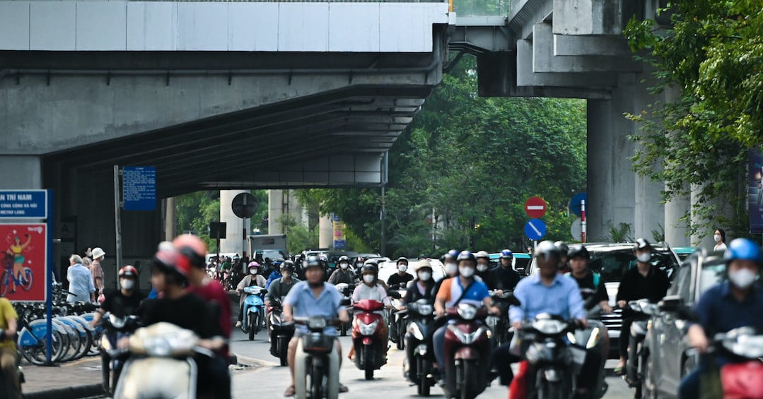 Mở rộng đường Láng không phải giải pháp duy nhất hạn chế ùn tắc