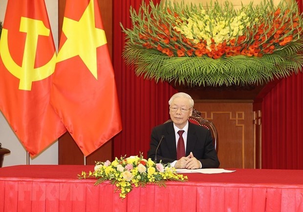 Los líderes vietnamitas felicitan a Camboya por el 70º Día de la Independencia