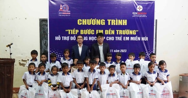 Công ty thủy điện 'tiếp sức' học sinh vùng cao Quảng Trị đến trường