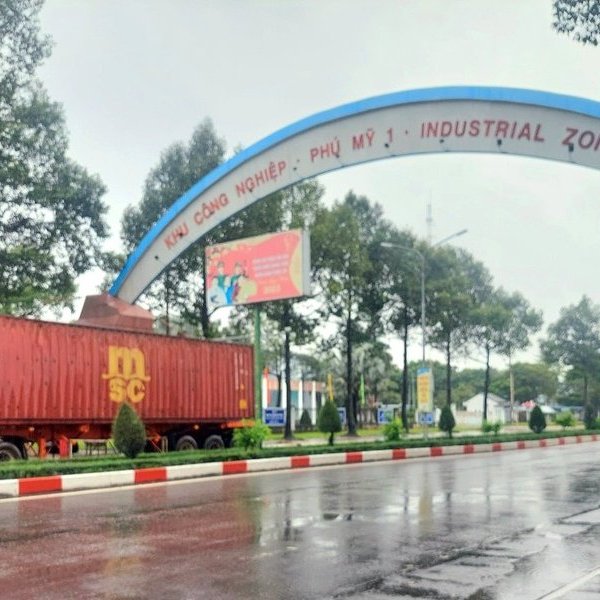 "Urgent" direction on the case of breaking the fence to open the door to Phu My I Industrial Park