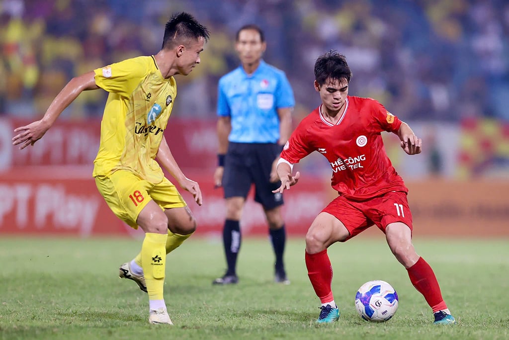 Đội tuyển Việt Nam: Ông Kim Sang-sik lấy AFF Cup trui rèn lớp trẻ- Ảnh 1.