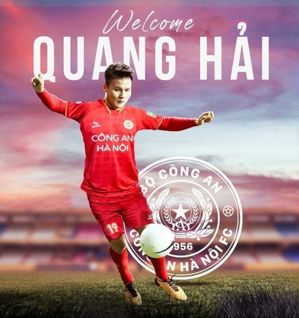 Joining Hanoi police club, Quang Hai received an unbelievable salary