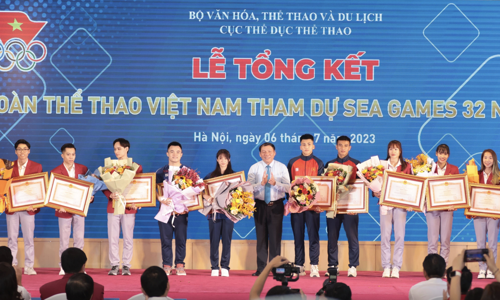 Bộ trưởng Bộ VH-TT-DL: Khẩn trương xây dựng kế hoạch cho ASIAD 19 - Ảnh 3.