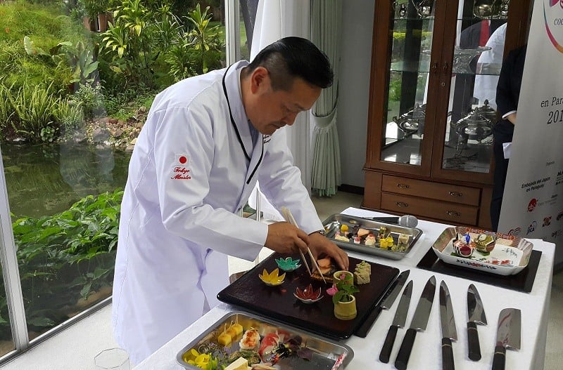 Japanese culinary ambassador: Anyone who tries Vietnamese food wants to travel to Vietnam