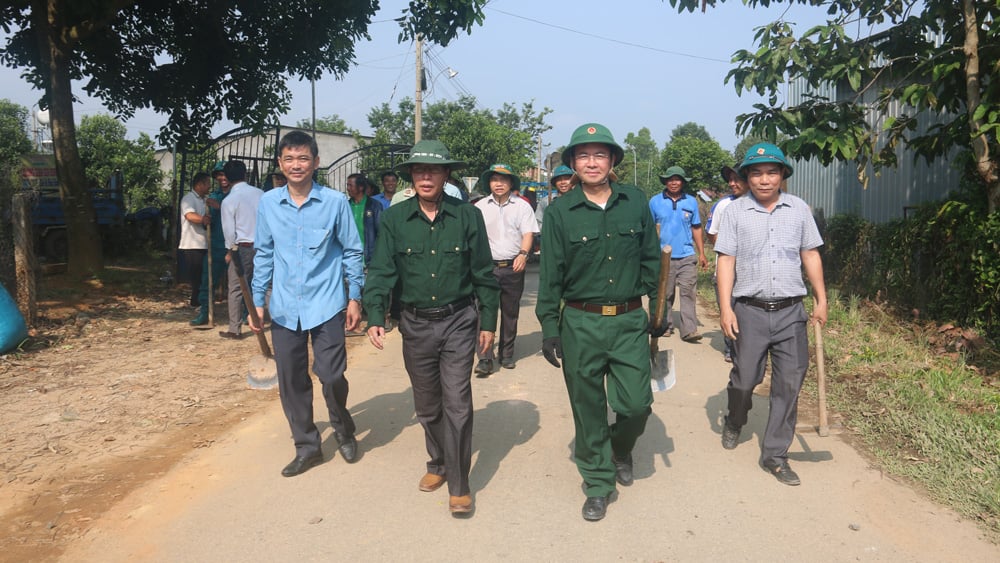 Dam Rong launched the 7th day of building new countryside