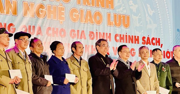 Cultural program in tribute to "Dien Bien Phu"